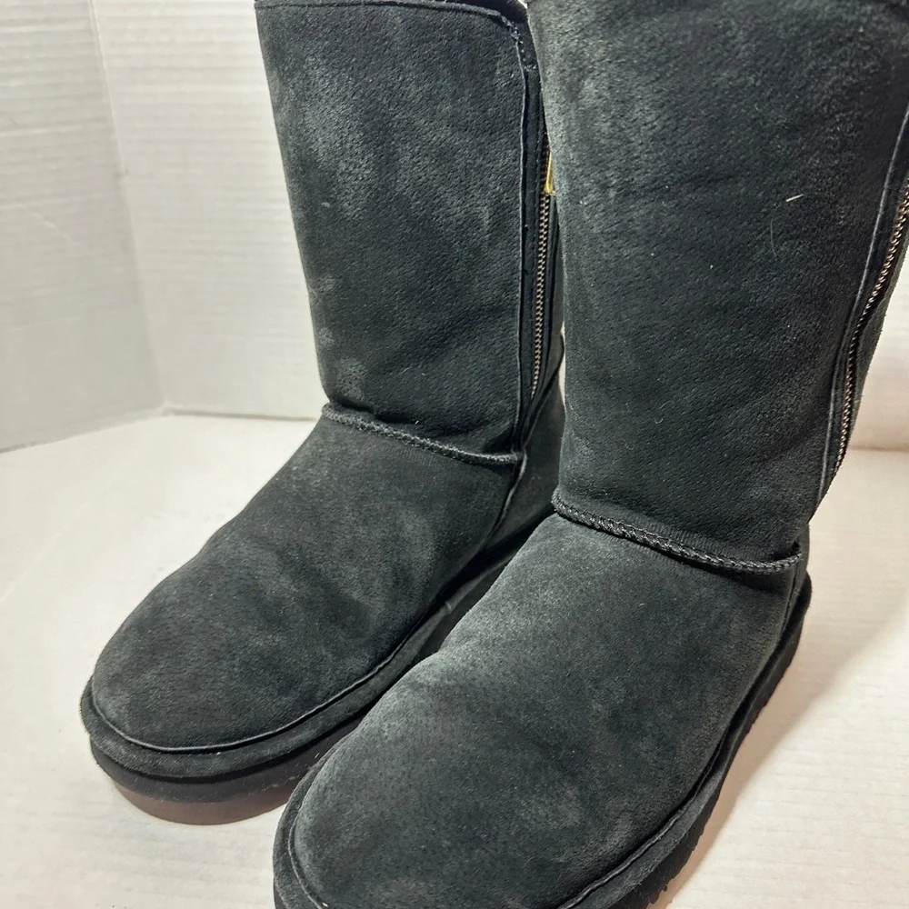 LAMO Black Suede Boots Mid-Calf Sz-8 Faux Fur Lined Cozy Winter Boots